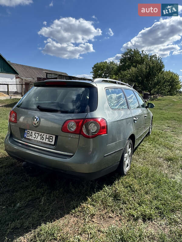 Универсал Volkswagen Passat 2006 в Благовещенском фото 4 Универсал Volkswagen Passat 2006 в Благовещенском