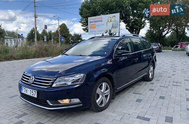 Универсал Volkswagen Passat 2011 в Ровно