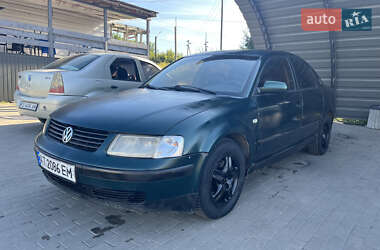 Седан Volkswagen Passat 1998 в Городенці