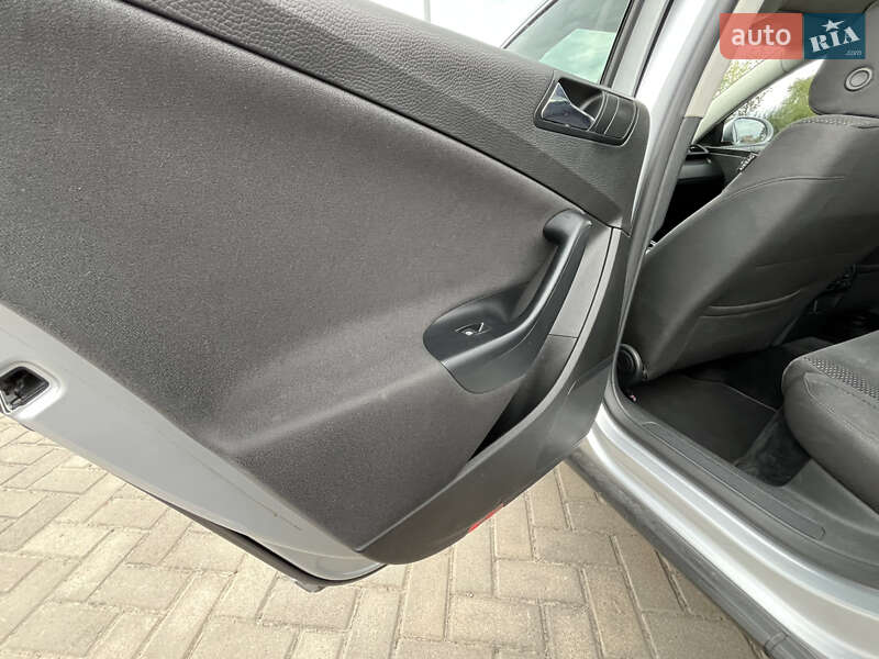 Седан Volkswagen Passat 2007 в Любомле