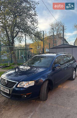 Универсал Volkswagen Passat 2010 в Ирпене