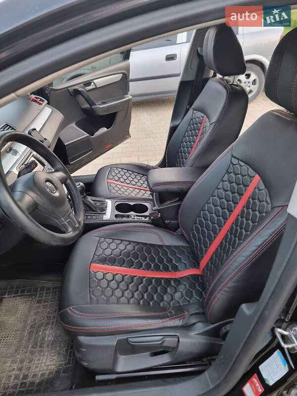 Універсал Volkswagen Passat 2010 в Ланівці