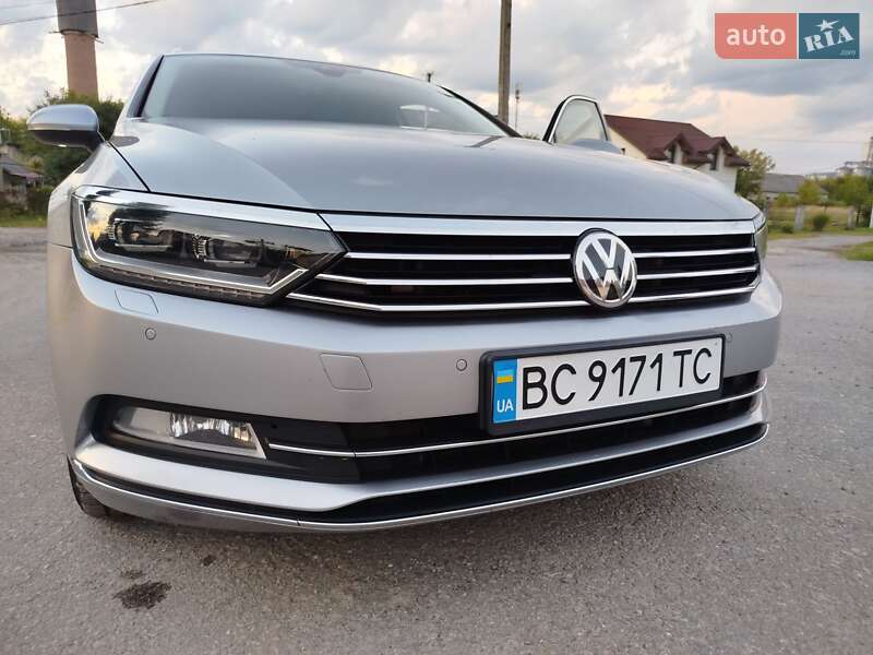 Универсал Volkswagen Passat 2017 в Львове
