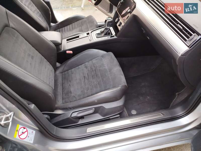 Универсал Volkswagen Passat 2017 в Львове