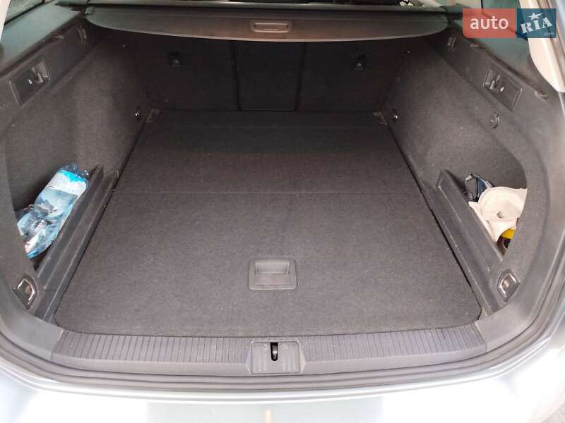 Универсал Volkswagen Passat 2017 в Львове