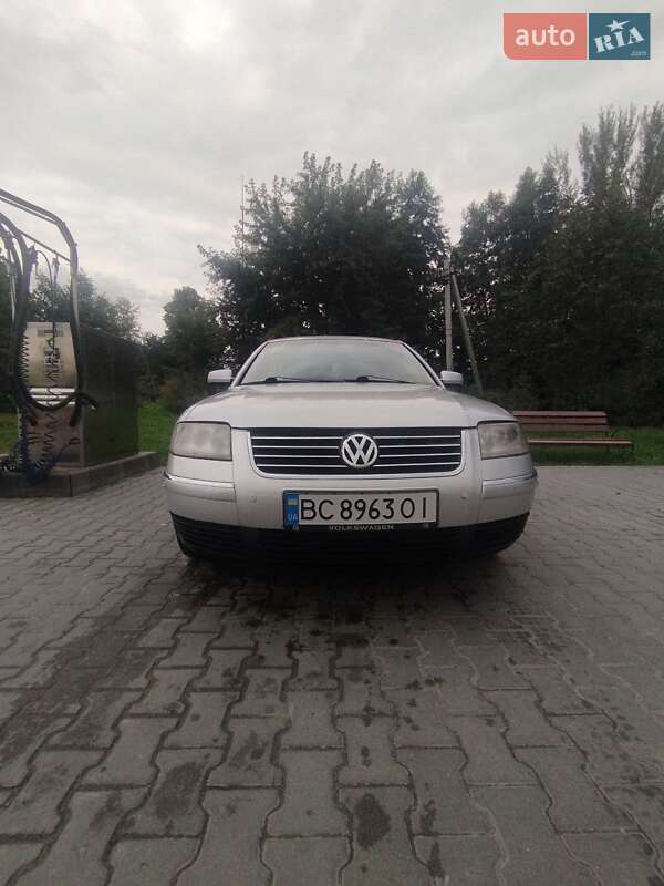Седан Volkswagen Passat 2001 в Бориславі