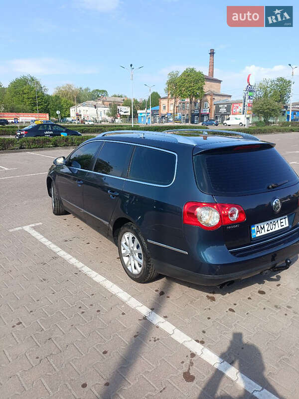 Універсал Volkswagen Passat 2006 в Житомирі
