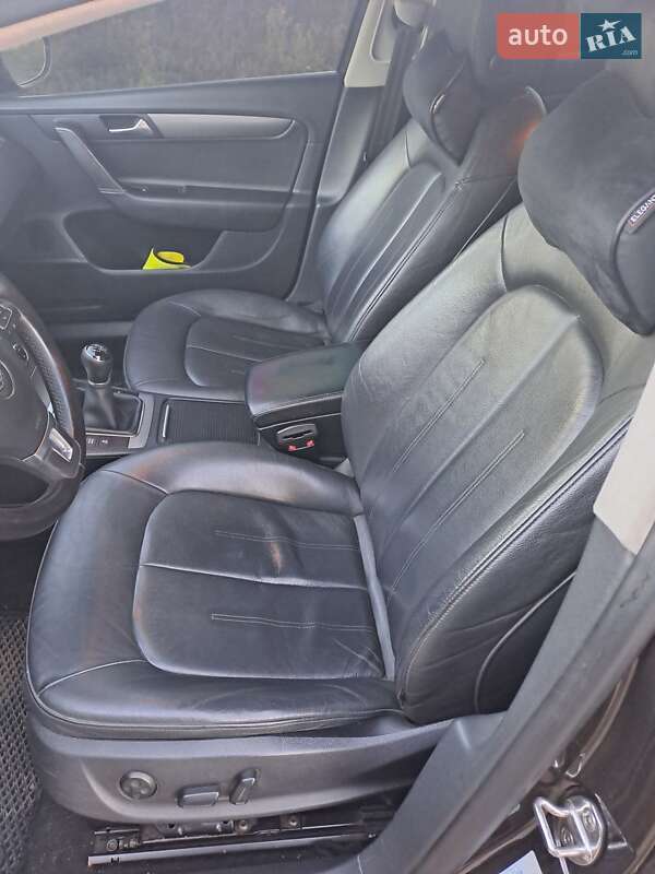 Универсал Volkswagen Passat 2013 в Харькове