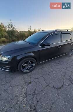 Универсал Volkswagen Passat 2013 в Харькове