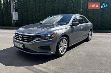 Седан Volkswagen Passat 2020 в Києві