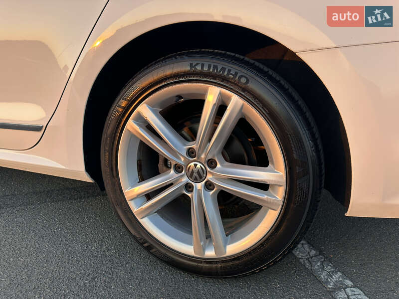 Седан Volkswagen Passat 2013 в Одессе фото 29 Седан Volkswagen Passat 2013 в Одессе