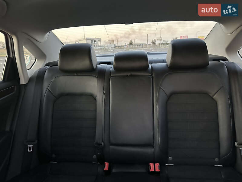 Седан Volkswagen Passat 2013 в Одессе фото 48 Седан Volkswagen Passat 2013 в Одессе