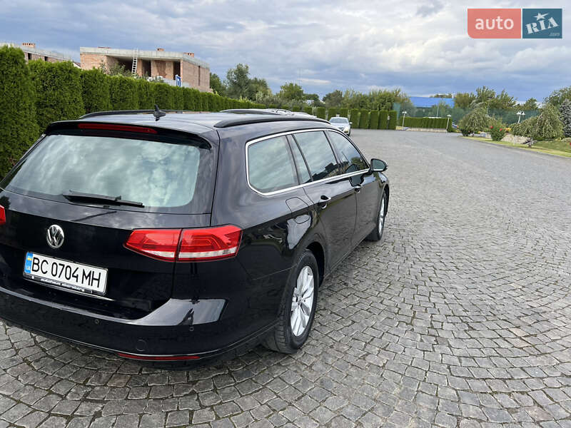 Универсал Volkswagen Passat 2016 в Жовкве