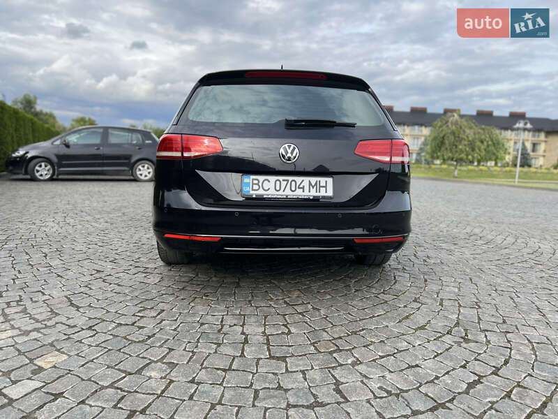 Универсал Volkswagen Passat 2016 в Жовкве