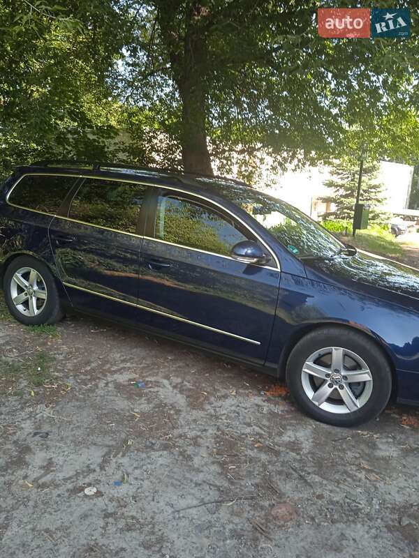 Универсал Volkswagen Passat 2009 в Львове