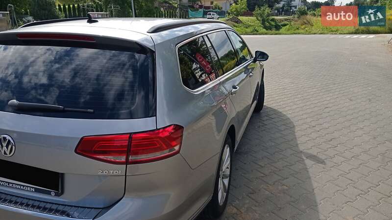 Універсал Volkswagen Passat 2017 в Львові