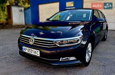 Універсал Volkswagen Passat 2018 в Запоріжжі