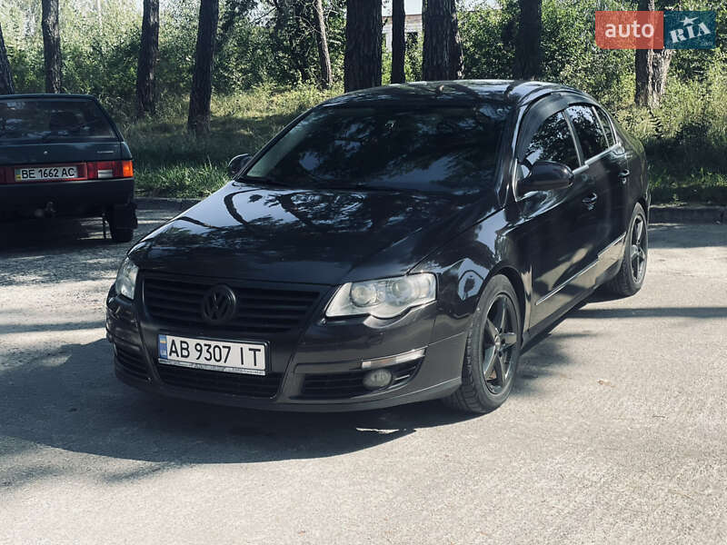 Седан Volkswagen Passat 2006 в Хмельницькому