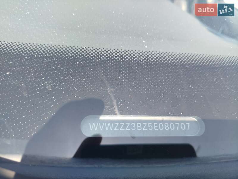 Універсал Volkswagen Passat 2004 в Овручі