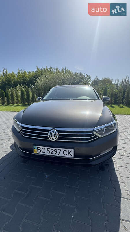 Універсал Volkswagen Passat 2016 в Львові