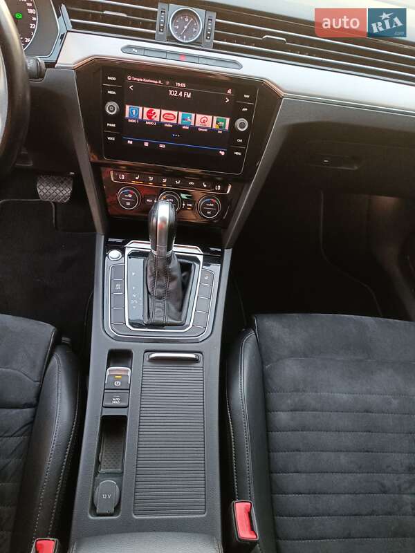 Універсал Volkswagen Passat 2019 в Коломиї