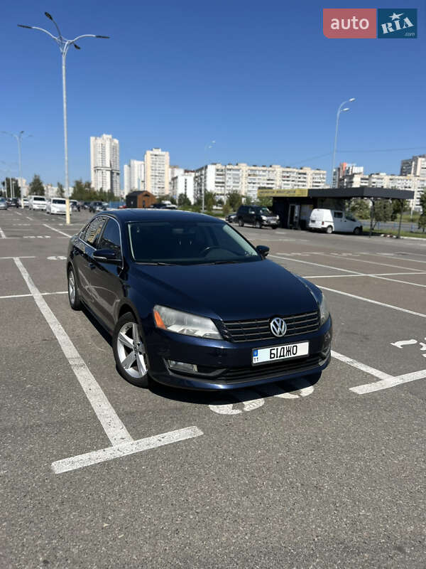 Volkswagen Passat 2012 Volkswagen Passat 2012