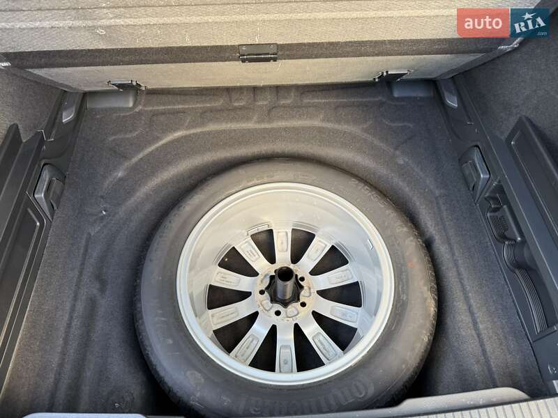 Універсал Volkswagen Passat 2014 в Івано-Франківську