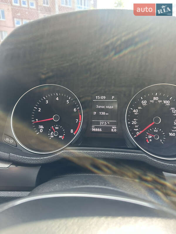 Седан Volkswagen Passat 2016 в Лозовой фото 29 Седан Volkswagen Passat 2016 в Лозовой