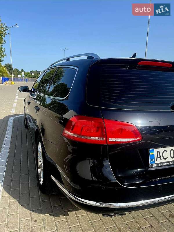 Універсал Volkswagen Passat 2012 в Ковелі