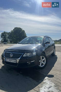 Седан Volkswagen Passat 2009 в Ивано-Франковске