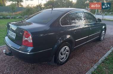 Седан Volkswagen Passat 2004 в Житомирі
