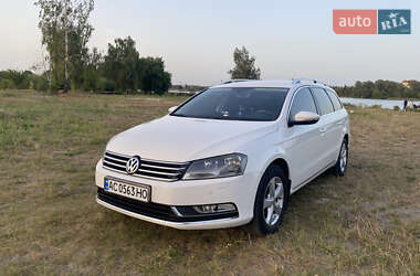 Універсал Volkswagen Passat 2012 в Ковелі
