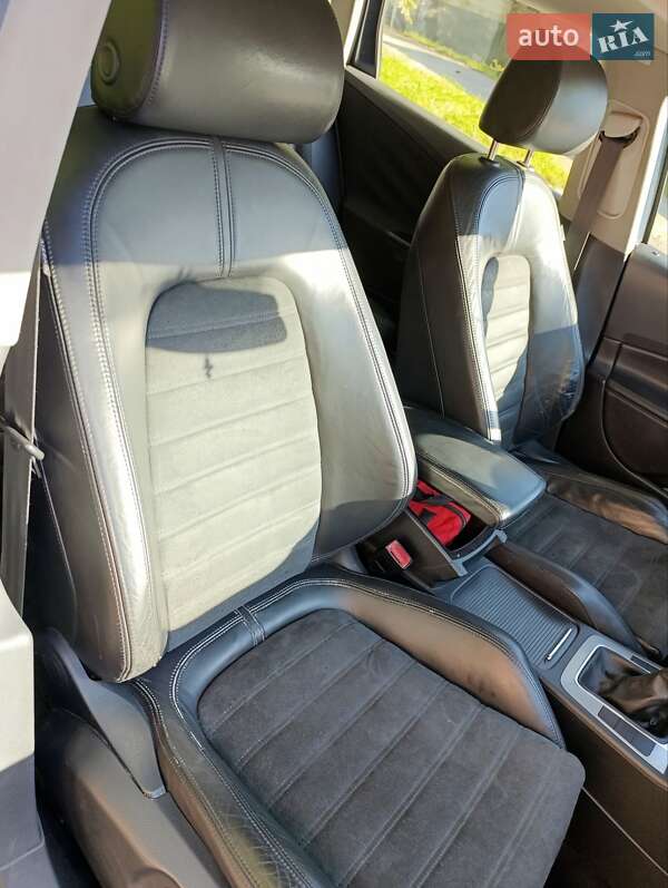 Універсал Volkswagen Passat 2005 в Хмельницькому