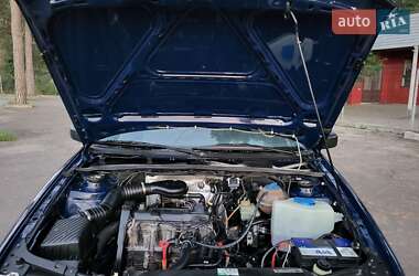 Седан Volkswagen Passat 1994 в 