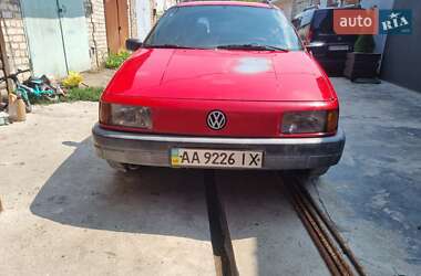 Универсал Volkswagen Passat 1992 в Умани