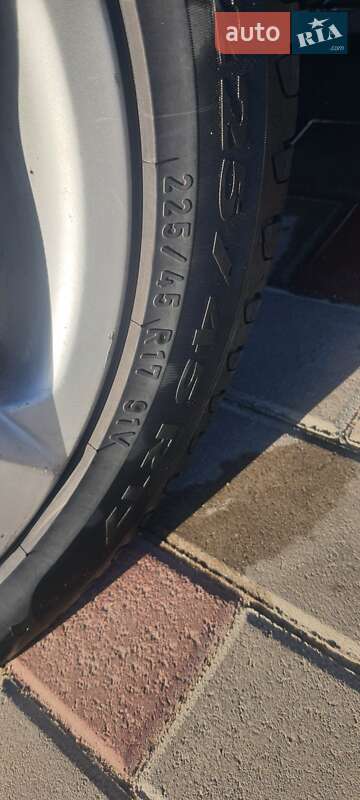 Седан Volkswagen Passat 2005 в Городенке