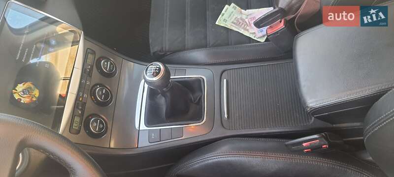 Седан Volkswagen Passat 2005 в Городенке