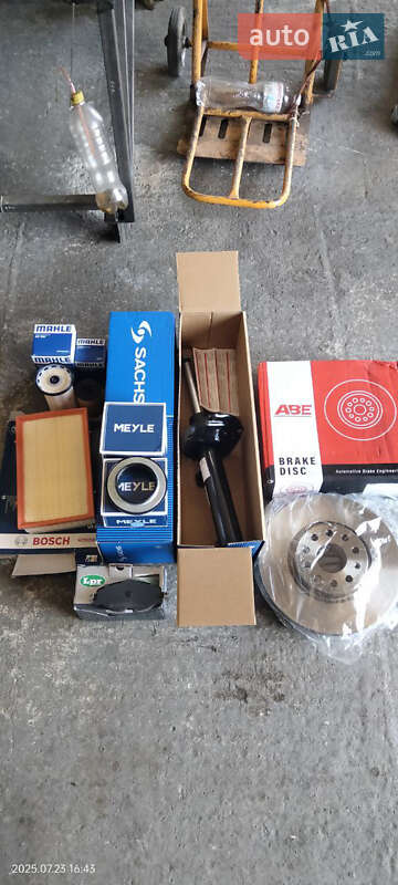 Седан Volkswagen Passat 2015 в Одессе