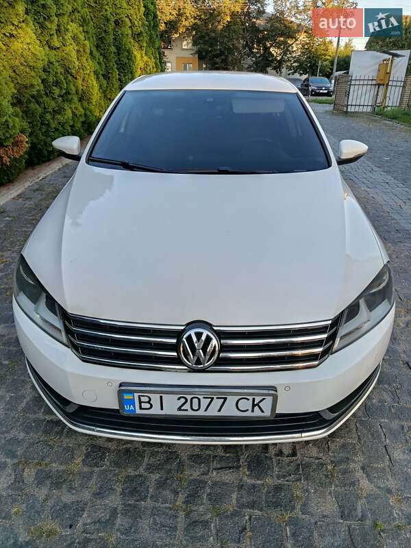 Volkswagen Passat 2011 Volkswagen Passat 2011