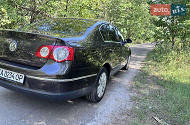 Седан Volkswagen Passat 2008 в 