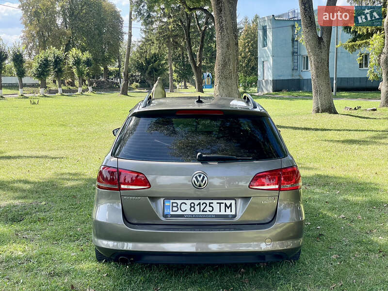 Универсал Volkswagen Passat 2011 в Хмельницком