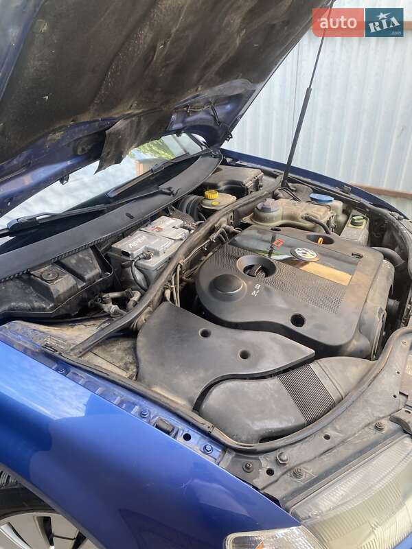 Универсал Volkswagen Passat 1999 в Львове