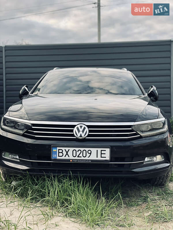 Универсал Volkswagen Passat 2016 в Староконстантинове
