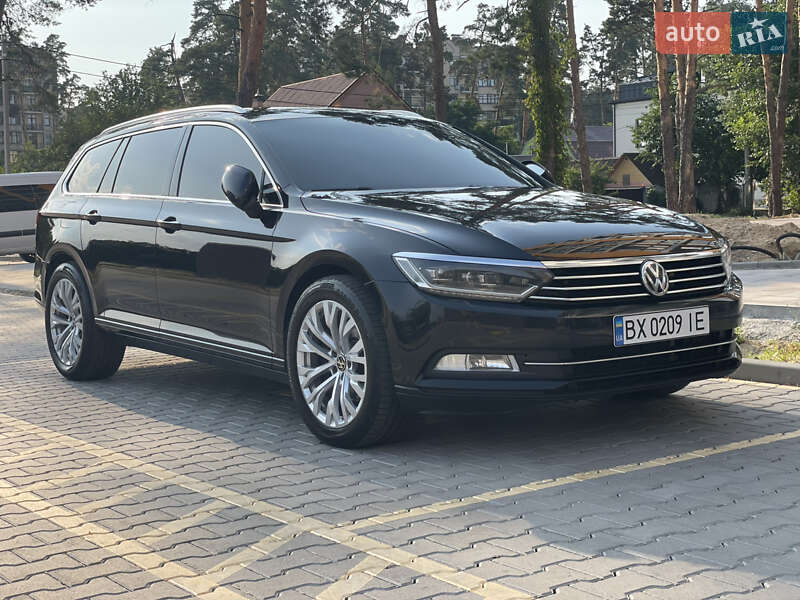 Универсал Volkswagen Passat 2016 в Староконстантинове