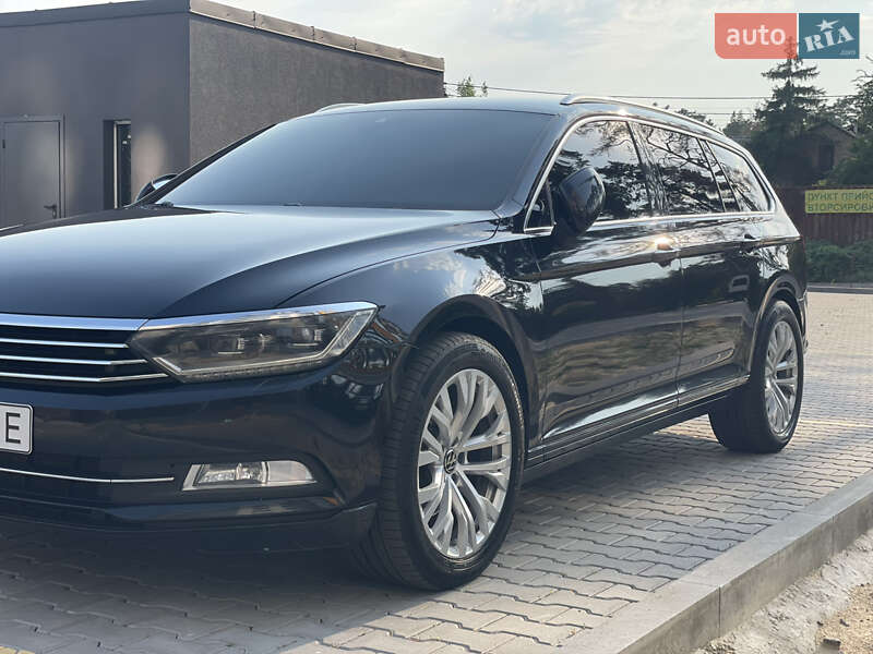 Универсал Volkswagen Passat 2016 в Староконстантинове