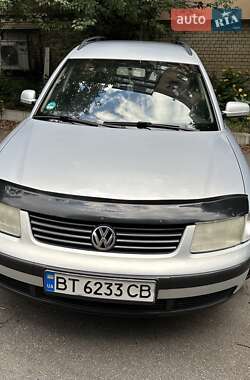 Универсал Volkswagen Passat 2000 в Киеве