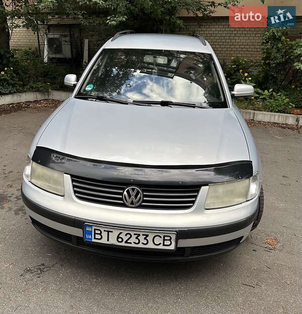 Универсал Volkswagen Passat 2000 в Киеве фото Универсал Volkswagen Passat 2000 в Киеве