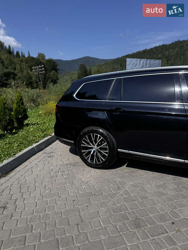 Універсал Volkswagen Passat 2014 в Івано-Франківську