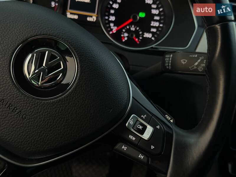 Универсал Volkswagen Passat 2018 в Харькове фото 23 Универсал Volkswagen Passat 2018 в Харькове