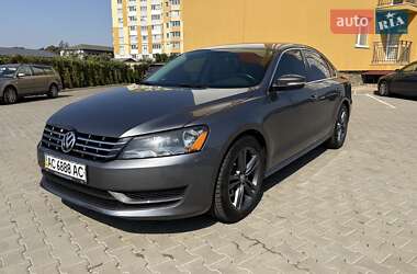 Седан Volkswagen Passat 2014 в Луцке